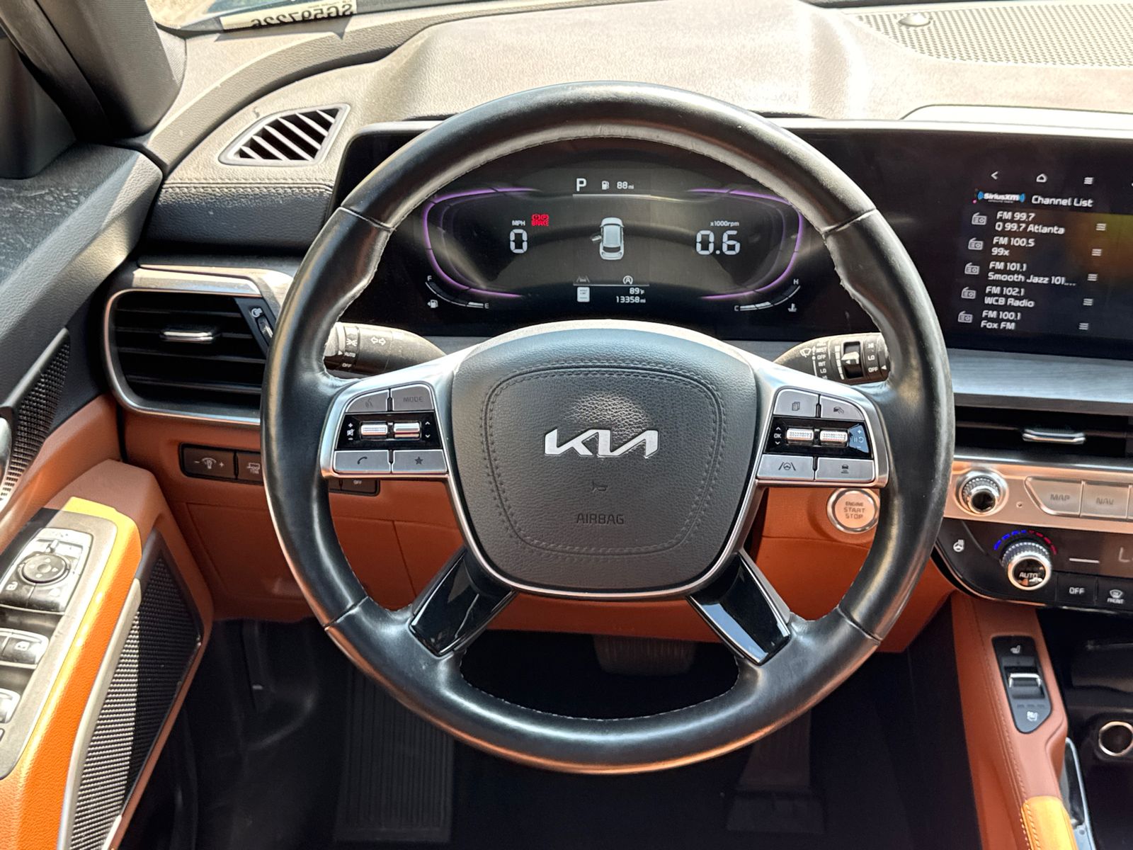 Used 2025 Black Kia EX X-Pro image 24