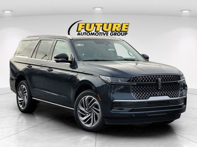Flight Blue Metallic Clearcoat 2025 Lincoln Navigator SUV / Crossover Four-Wheel Drive Automatic