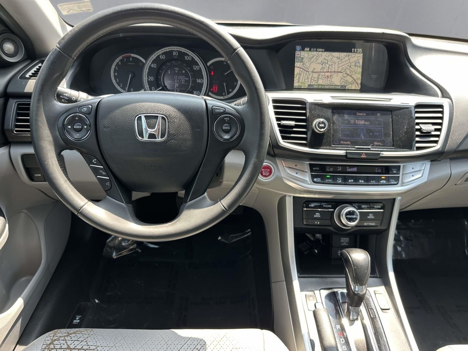 Used 2014 Gray Honda EX-L image 3