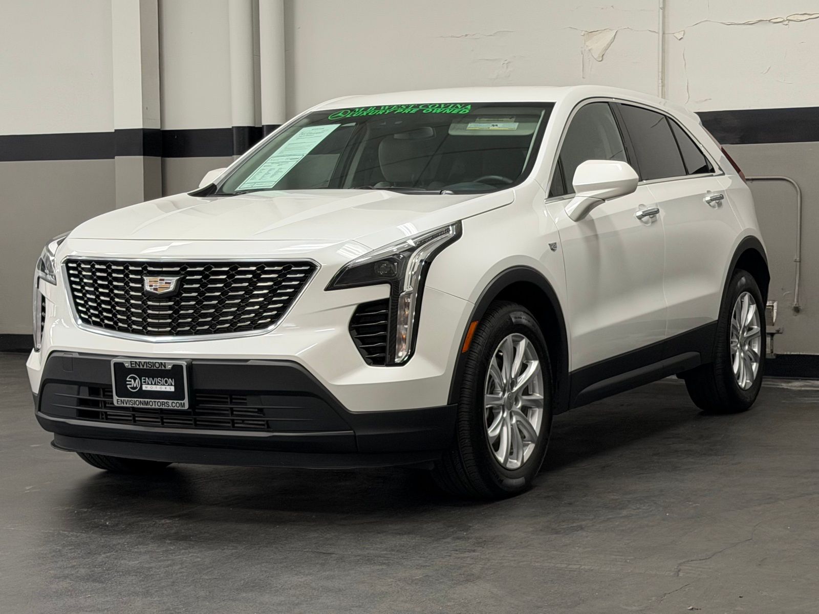 View vehicle photo 7