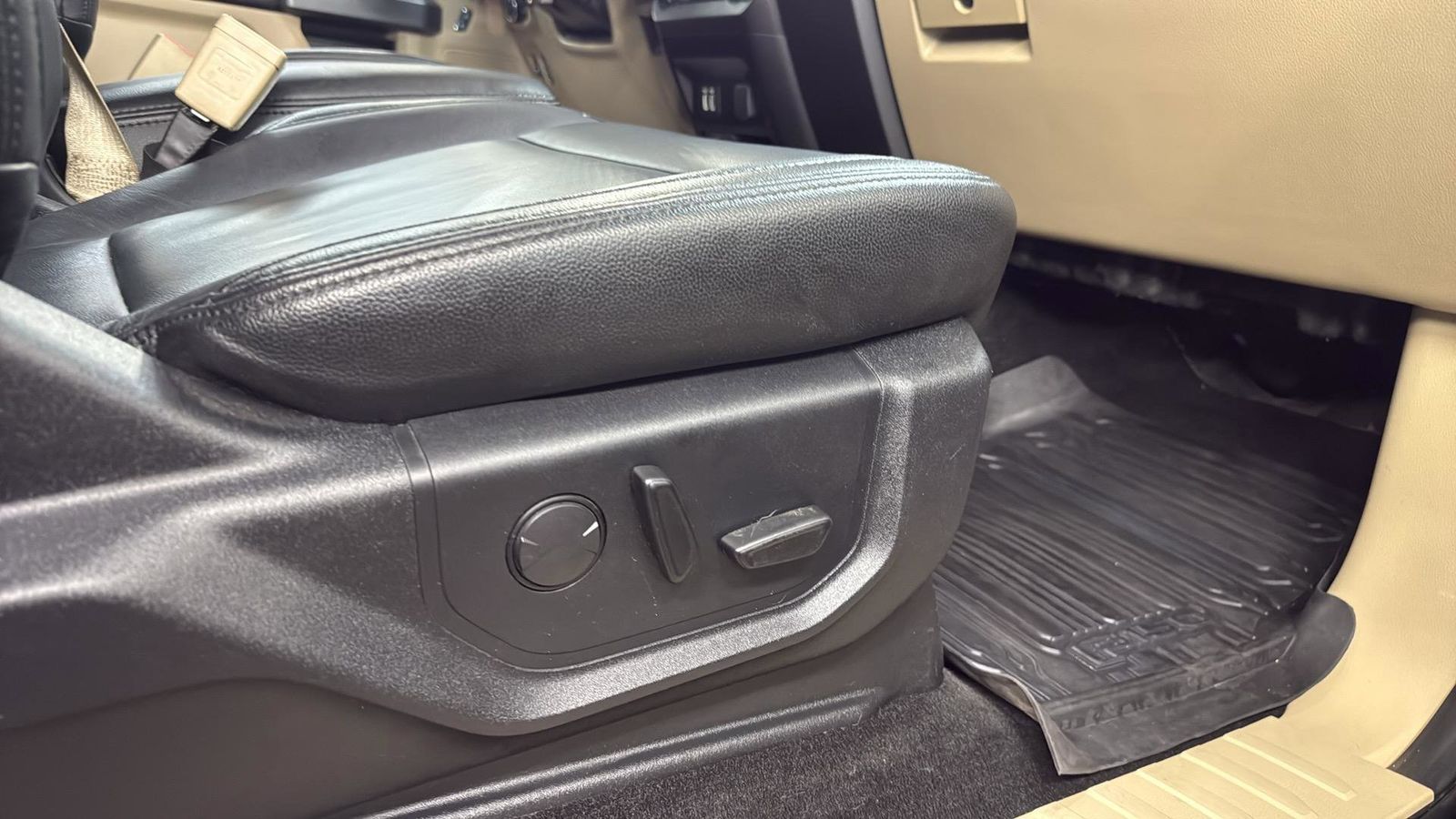 Used Car 2019 Ford F-150  Xlt For Sale Under $30,000 In Austin, Texas