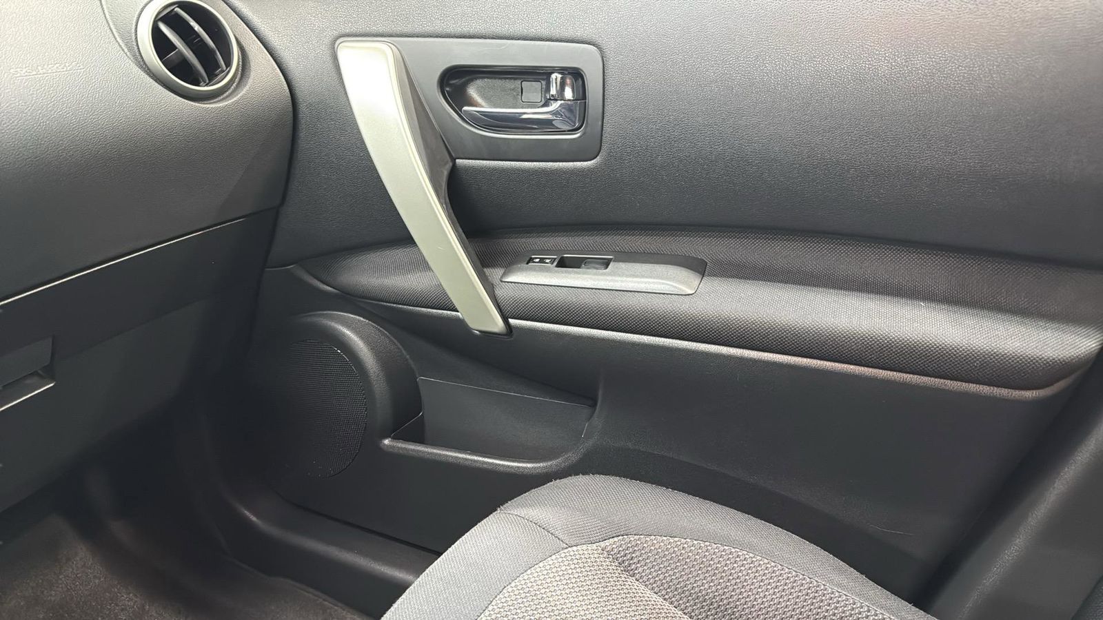 Used Car 2011 Nissan Rogue  Sv For Sale Under $10,000 In Austin, Texas