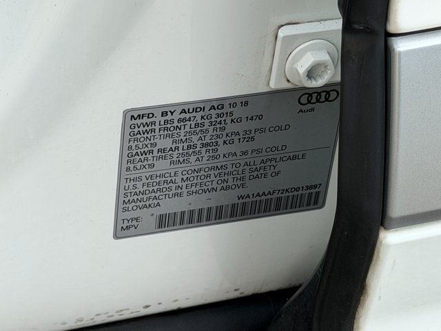 Used 2019 Carrara White Audi 55 Premium image 28