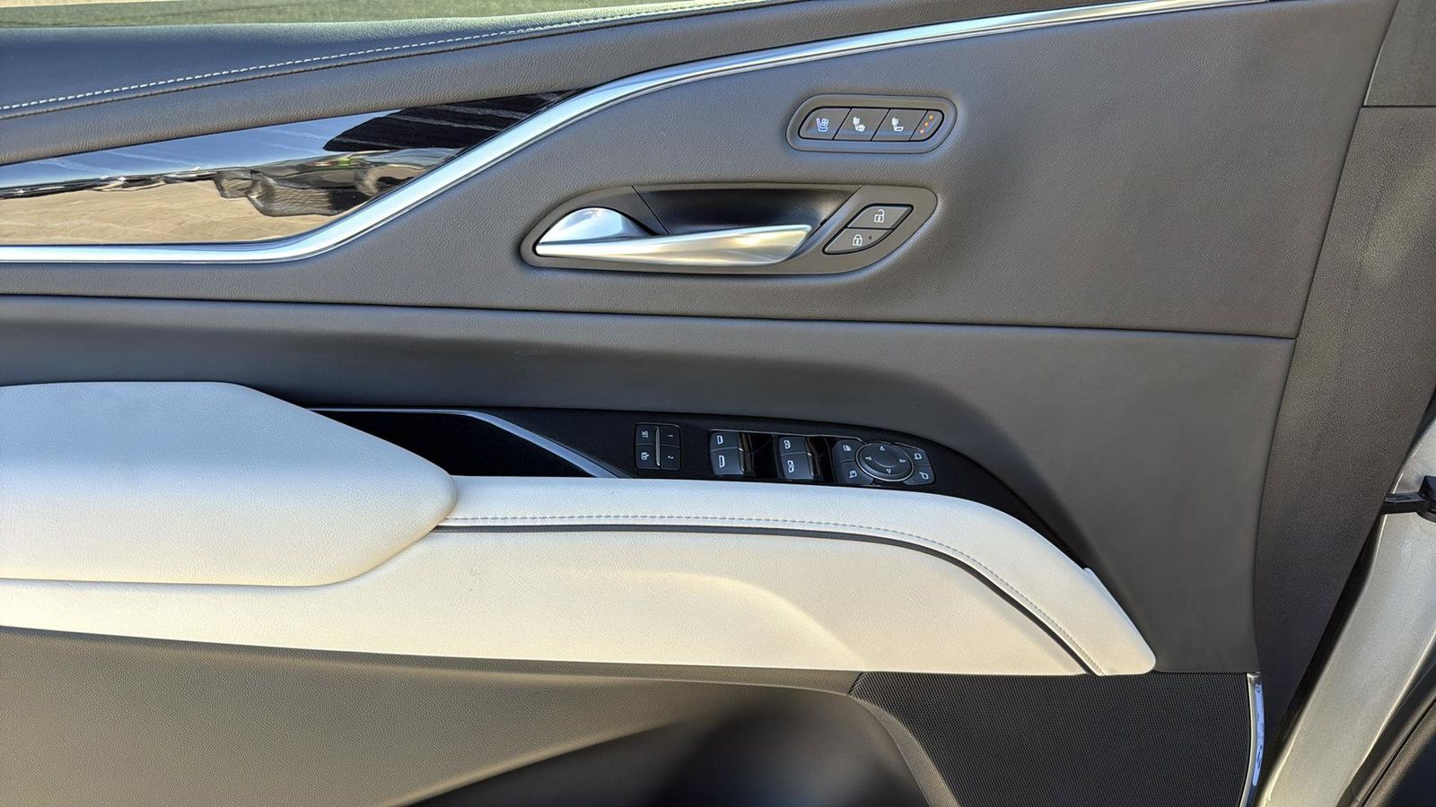 Used Car 2023 Cadillac Escalade  Sport For Sale Under $80,000 In Austin, Texas