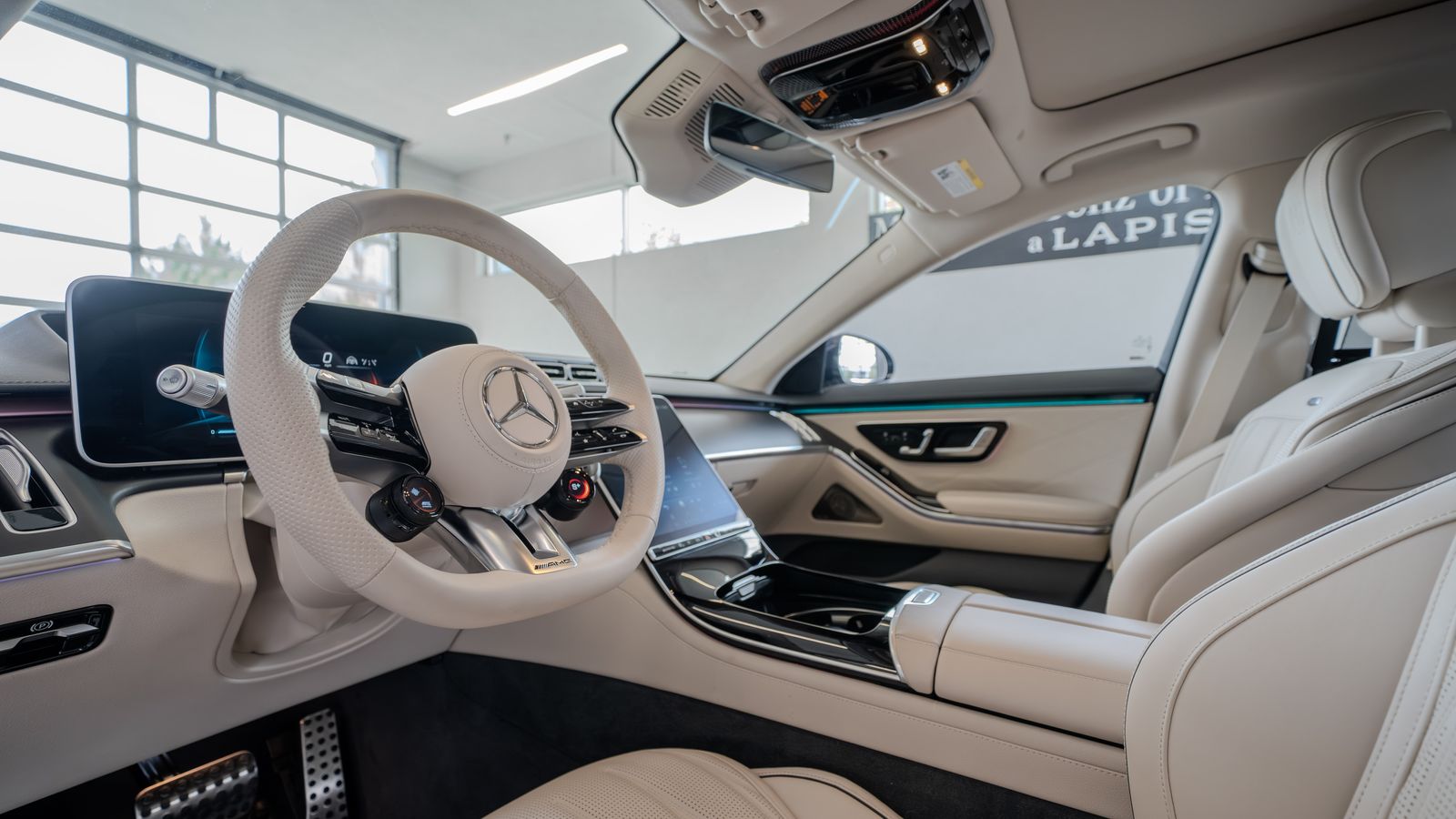 2025 Mercedes-Benz S-Class S 63 - Photo 6