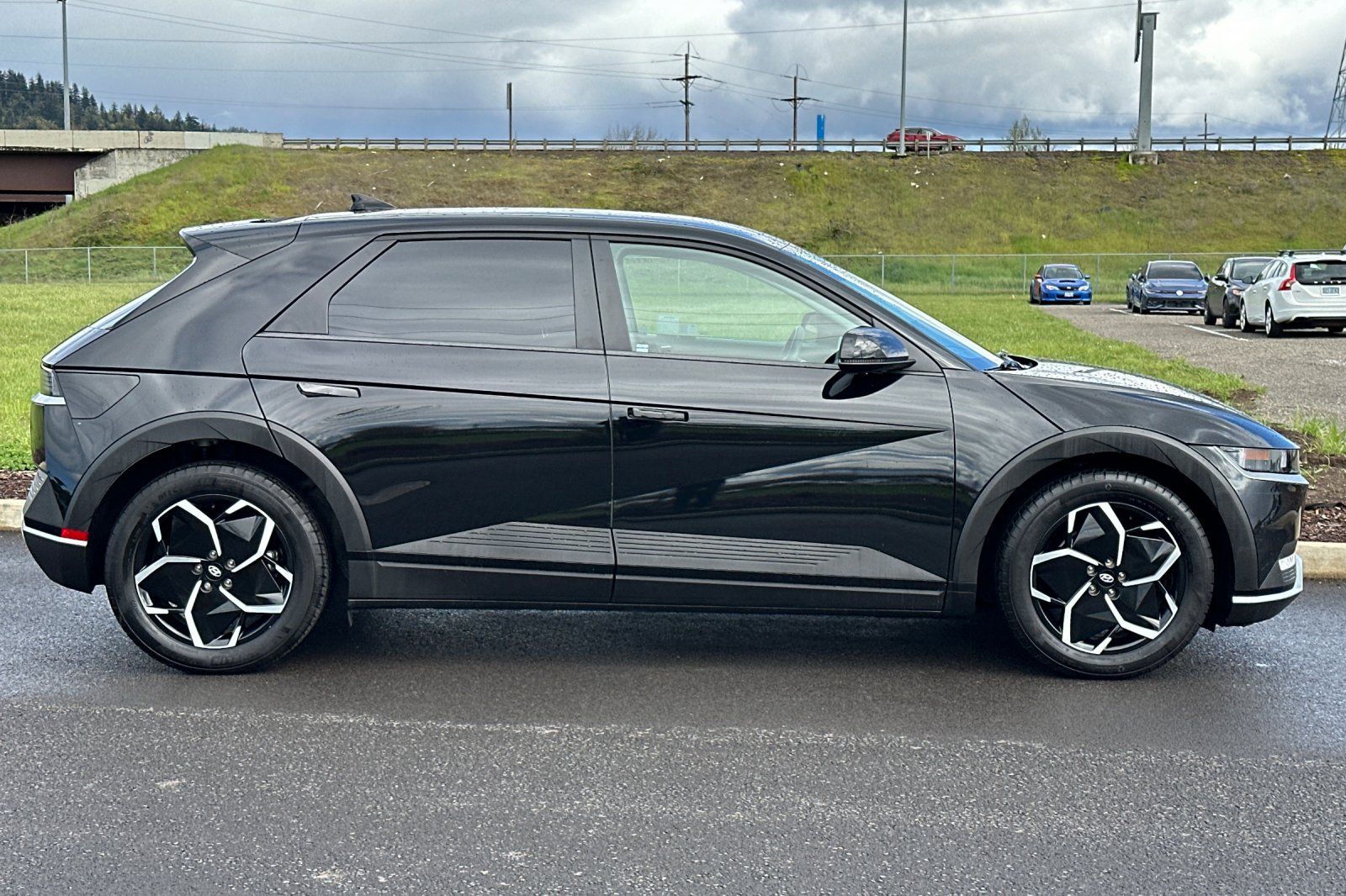 Used 2024 Hyundai IONIQ 5 SEL with VIN KM8KN4DE3RU292090 for sale in Eugene, OR