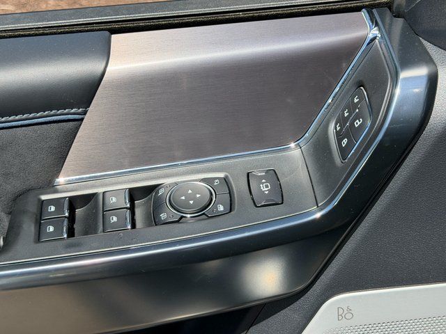 New 2026 Avalanche Ford Platinum image 39