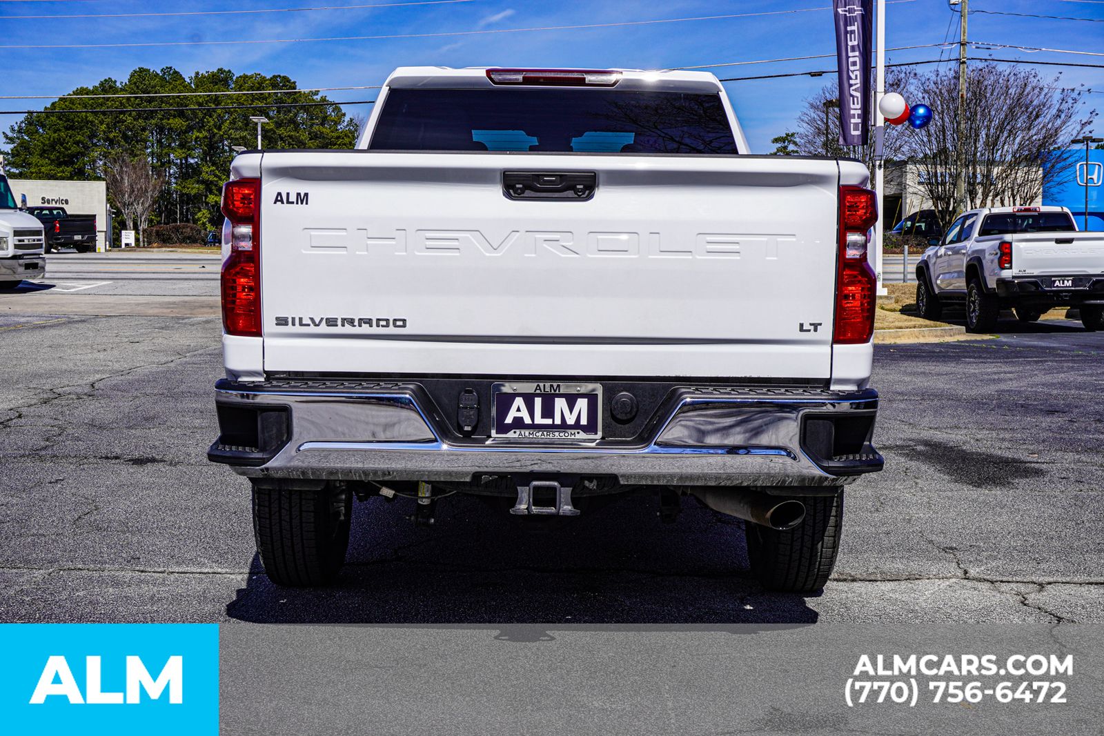 Used 2025 White Chevrolet LT image 13