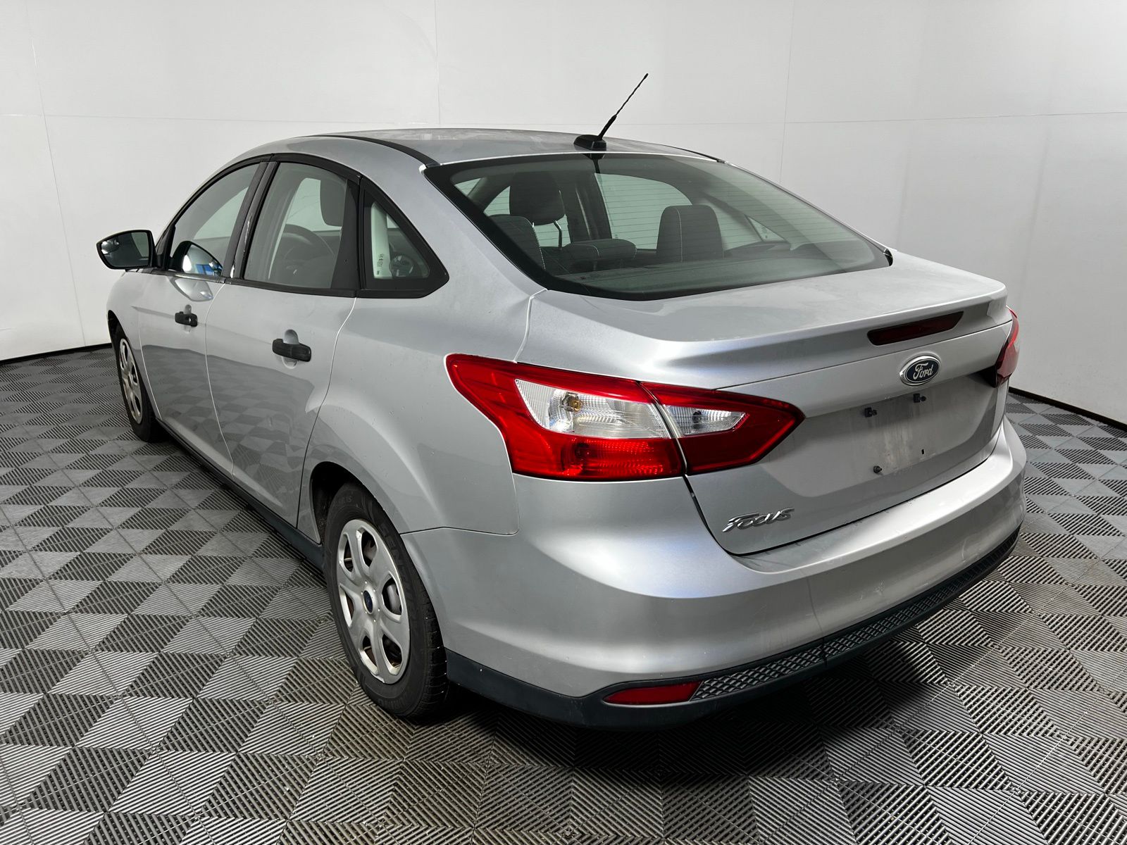 Thumbnail: 2012 Ford Focus - 7