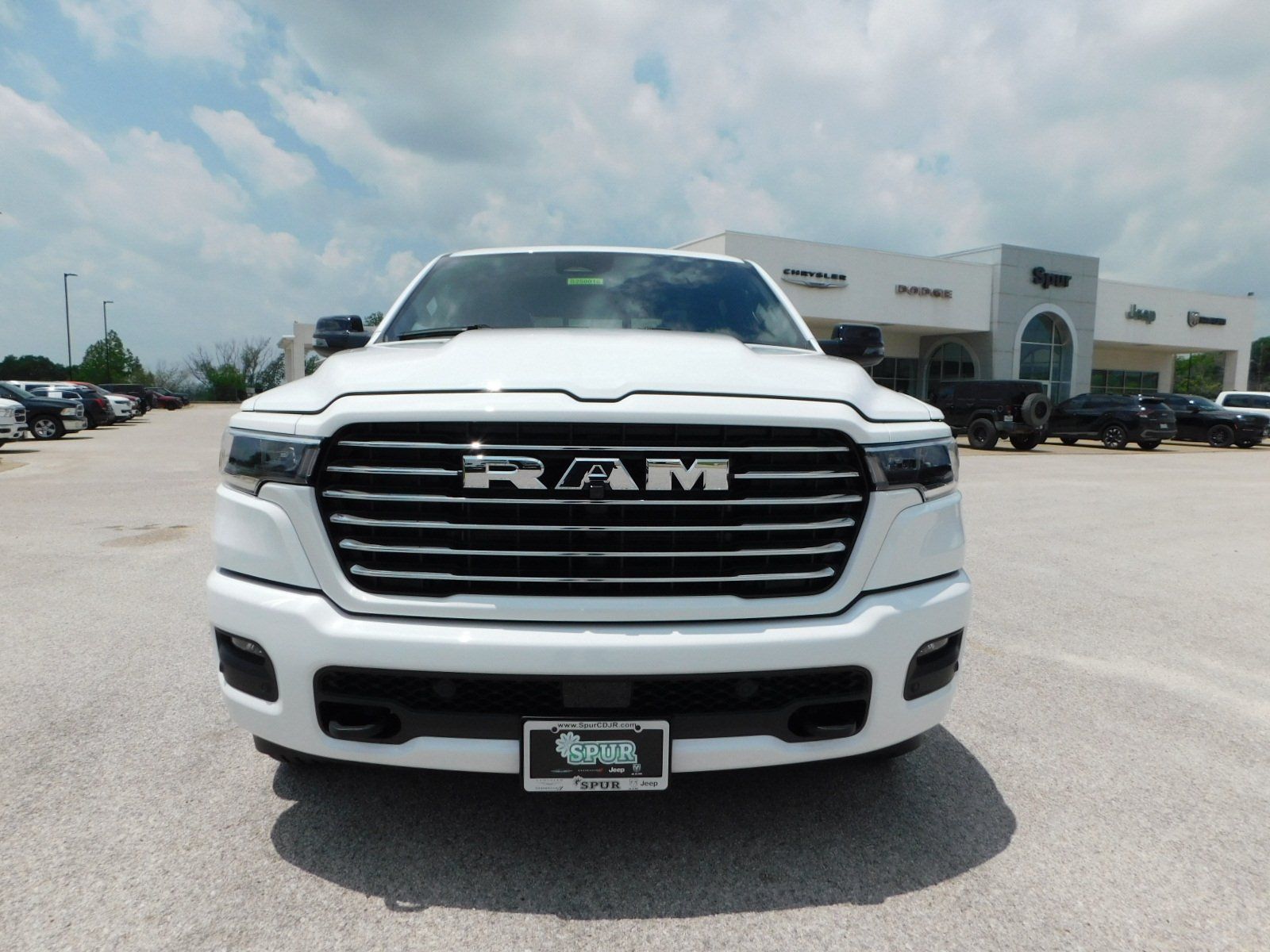 2025 Ram 1500 Laramie 27