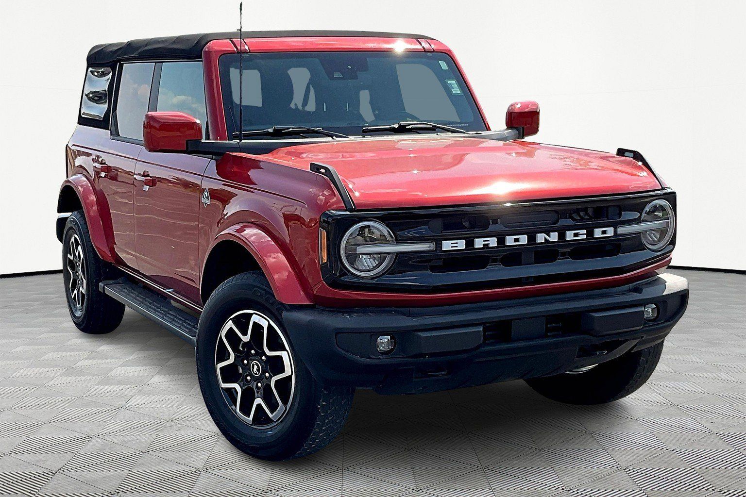 2022 Ford Bronco Outer Banks 4-Door 4WD