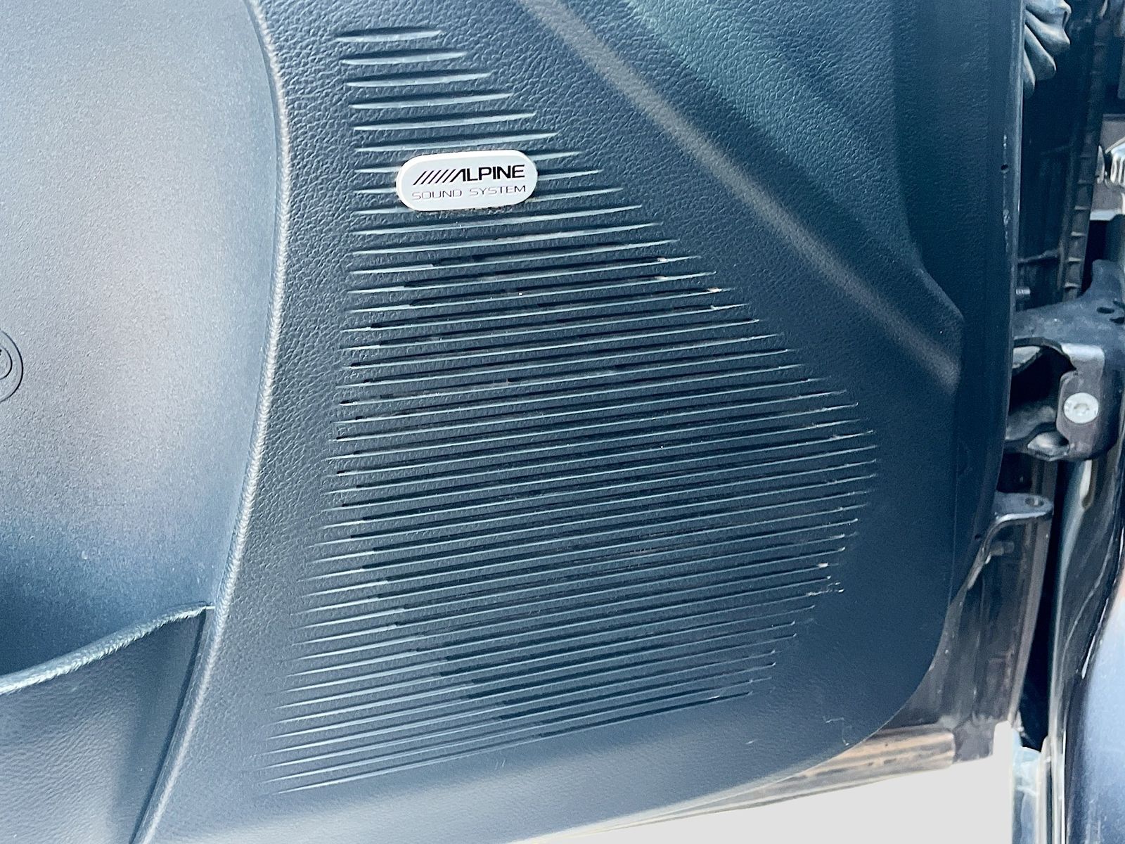 2022 Dodge Challenger R/T - Photo 19