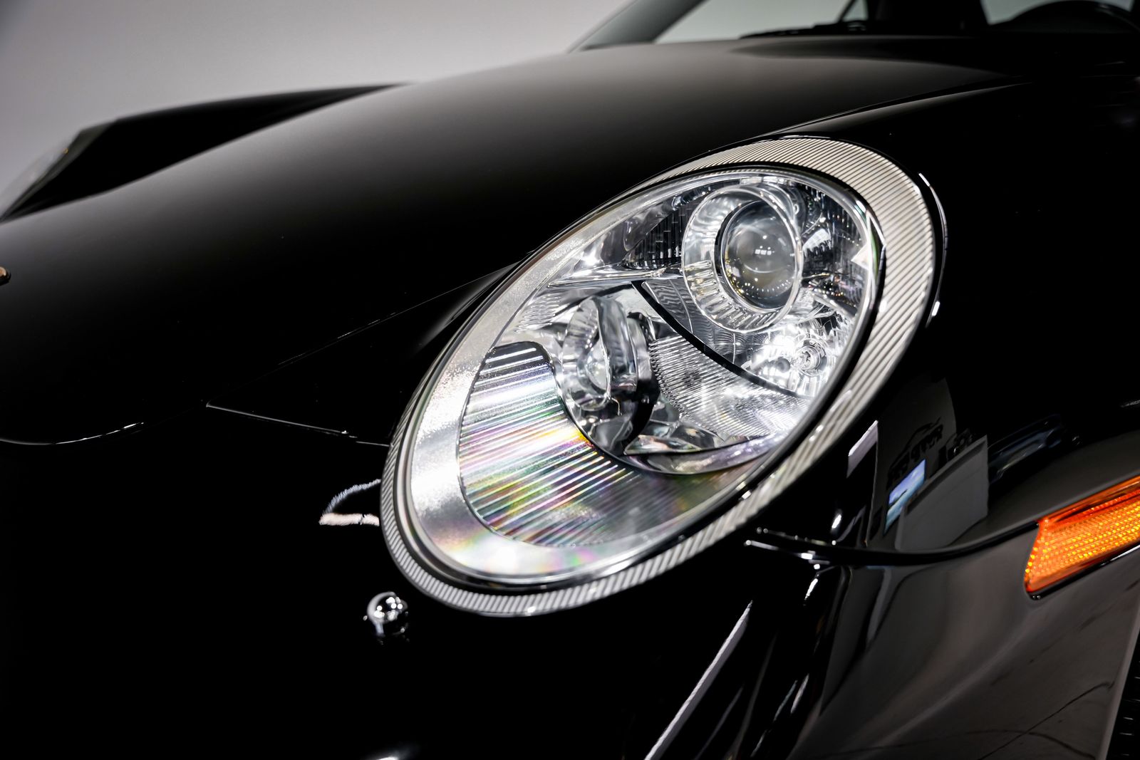 2010 Porsche 911 Carrera 4S — photo 29