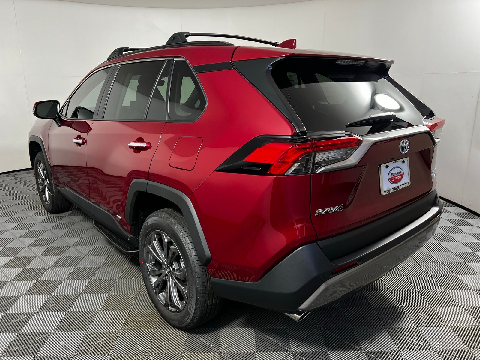 Thumbnail: 2025 Toyota RAV4 - 7