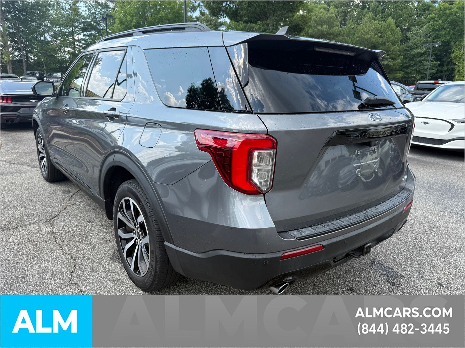 Used 2022 Gray Ford ST-Line image 10