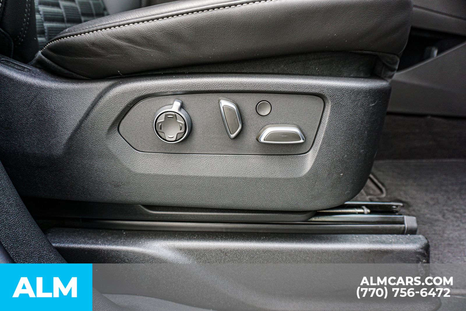 Used 2023 Gray Cadillac Sport Platinum image 49