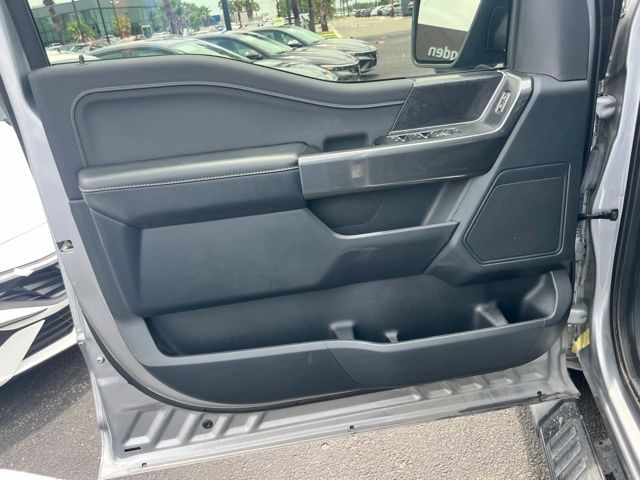 Used 2023 Silver Ford XLT image 9