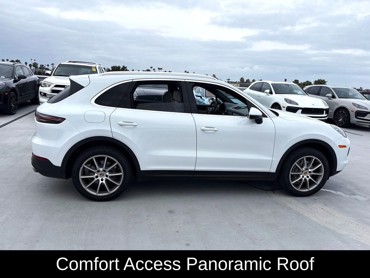 Carrara White Metallic 2020 Porsche Cayenne AWD SUV / Crossover All-Wheel Drive 8-Speed Automatic