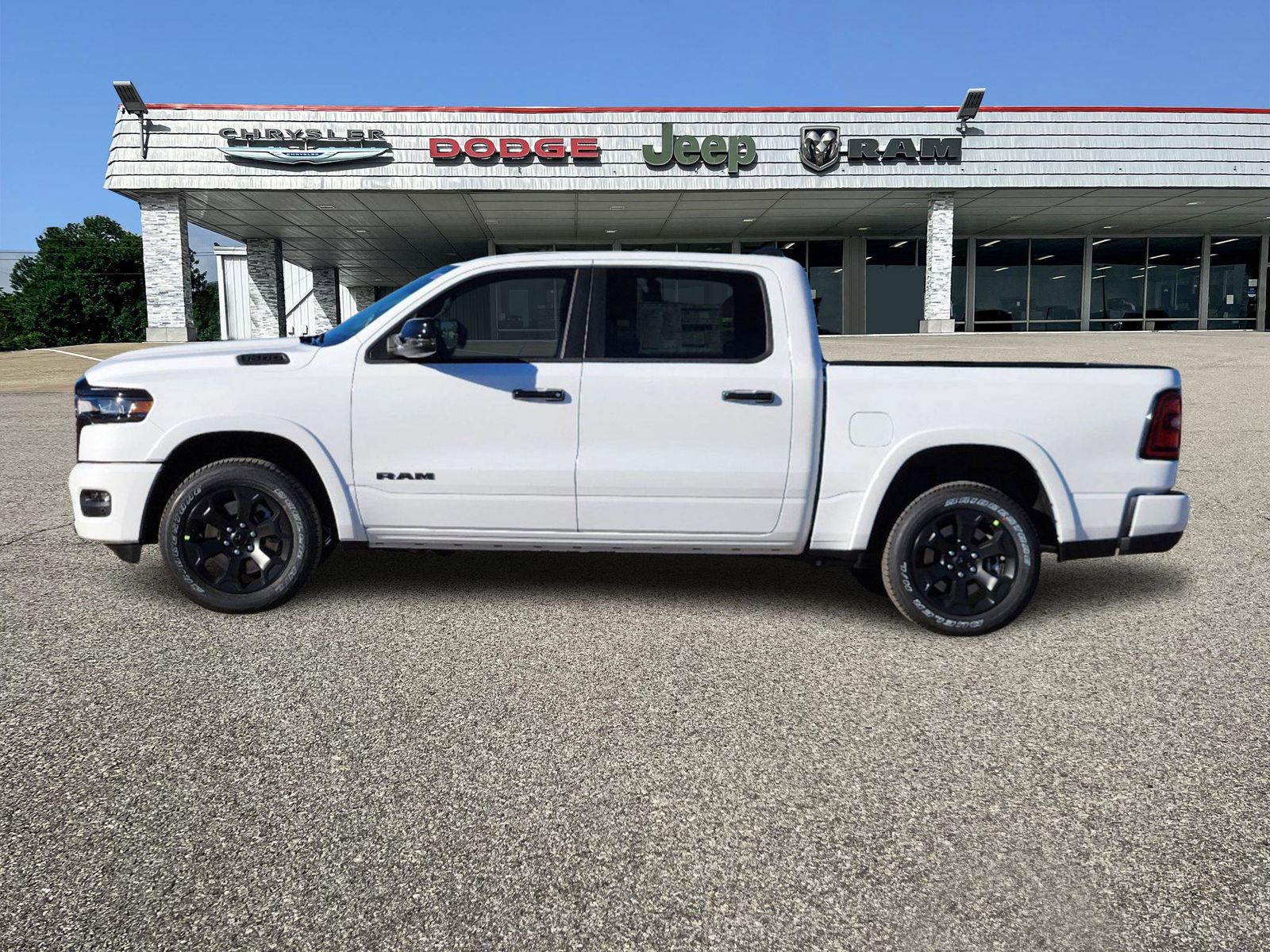 2025 Ram 1500 Big Horn/Lone Star 3