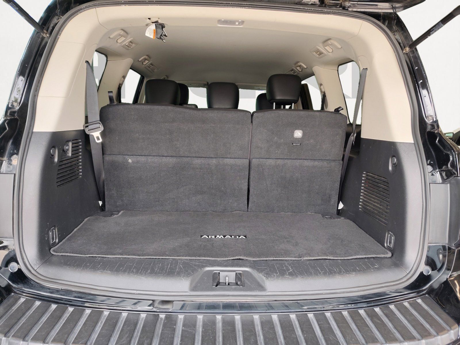 Used Car 2024 Nissan Armada  Sv For Sale Under $35,000 In San Antonio, Texas