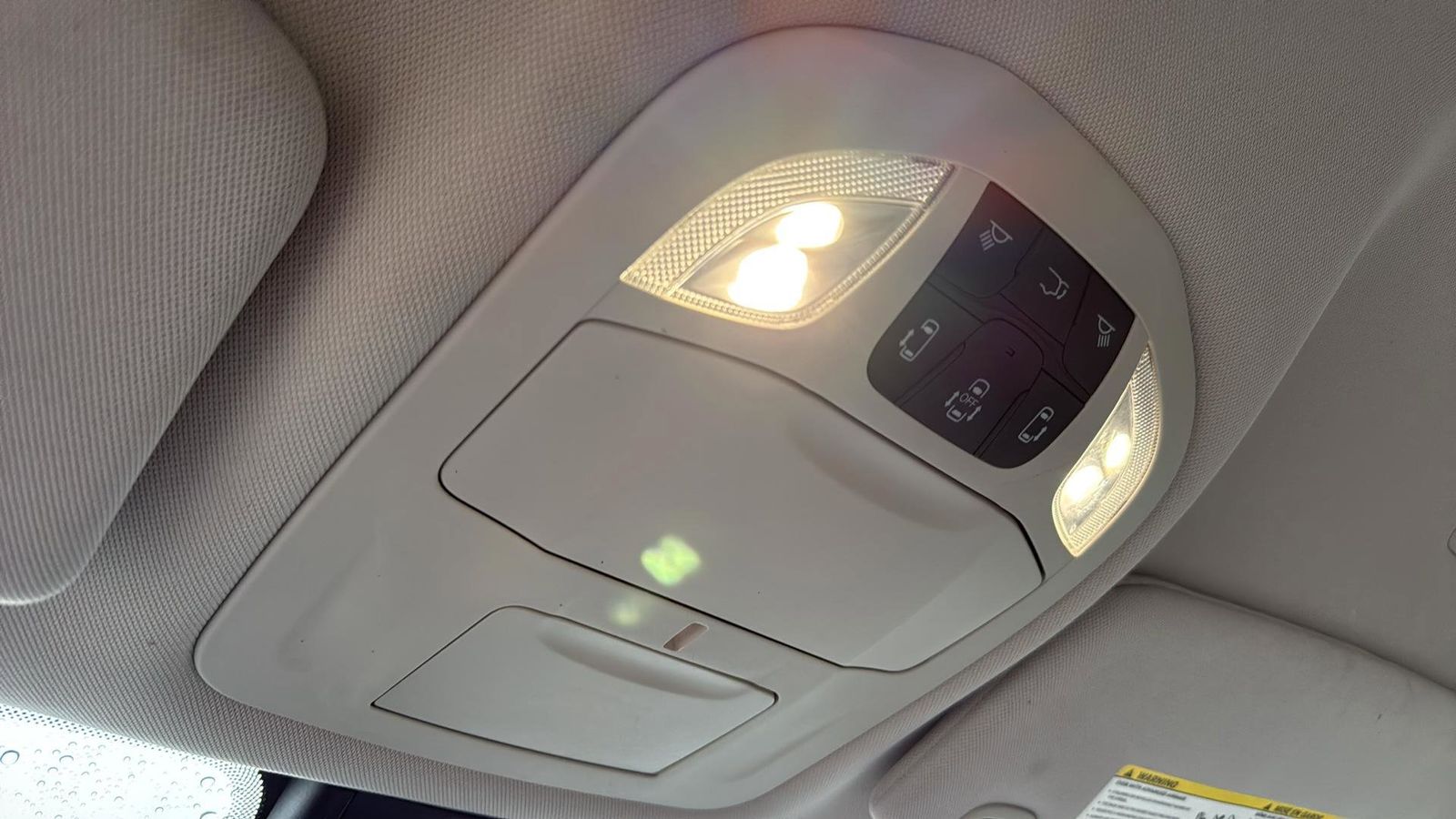 Used Car 2018 Chrysler Pacifica Hybrid  Touring Plus For Sale Under $20,000 In Austin, Texas