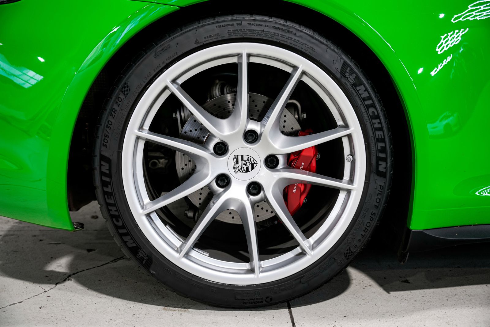 2014 Porsche 911 Carrera 4S — photo 50