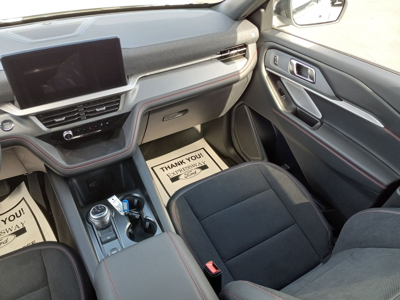 2026 Ford Explorer image 16