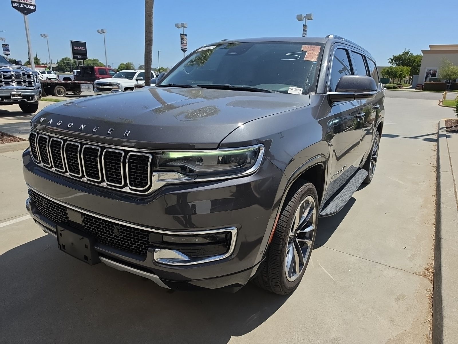 2022 Jeep Wagoneer Series II 4WD's photo