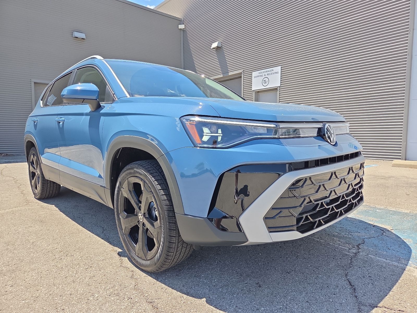 new 2026 Volkswagen Taos car, priced at $37,276