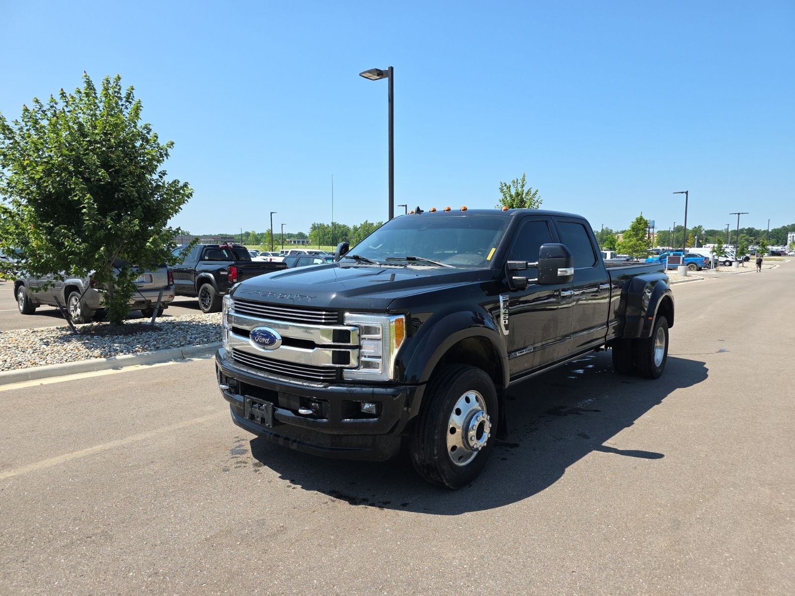 Black 2019 Ford F-450 Super Duty Pickup Truck Four-Wheel Drive 6-Speed Automatic
