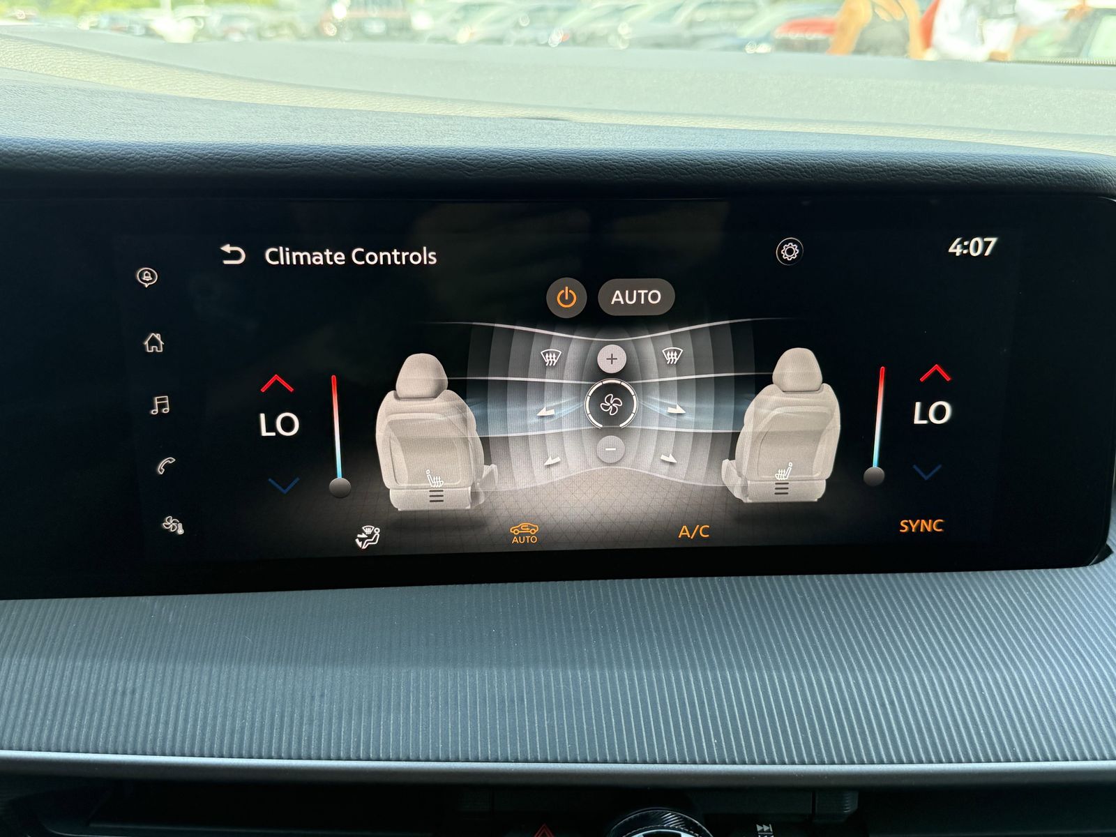 2025 Nissan Murano SV photo 4