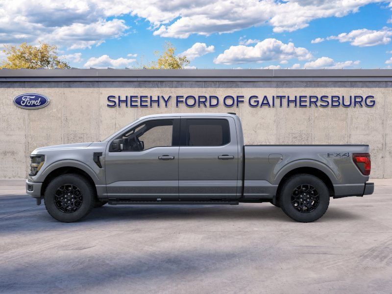 New 2026 Carbonized Gray Metallic Ford XLT image 4
