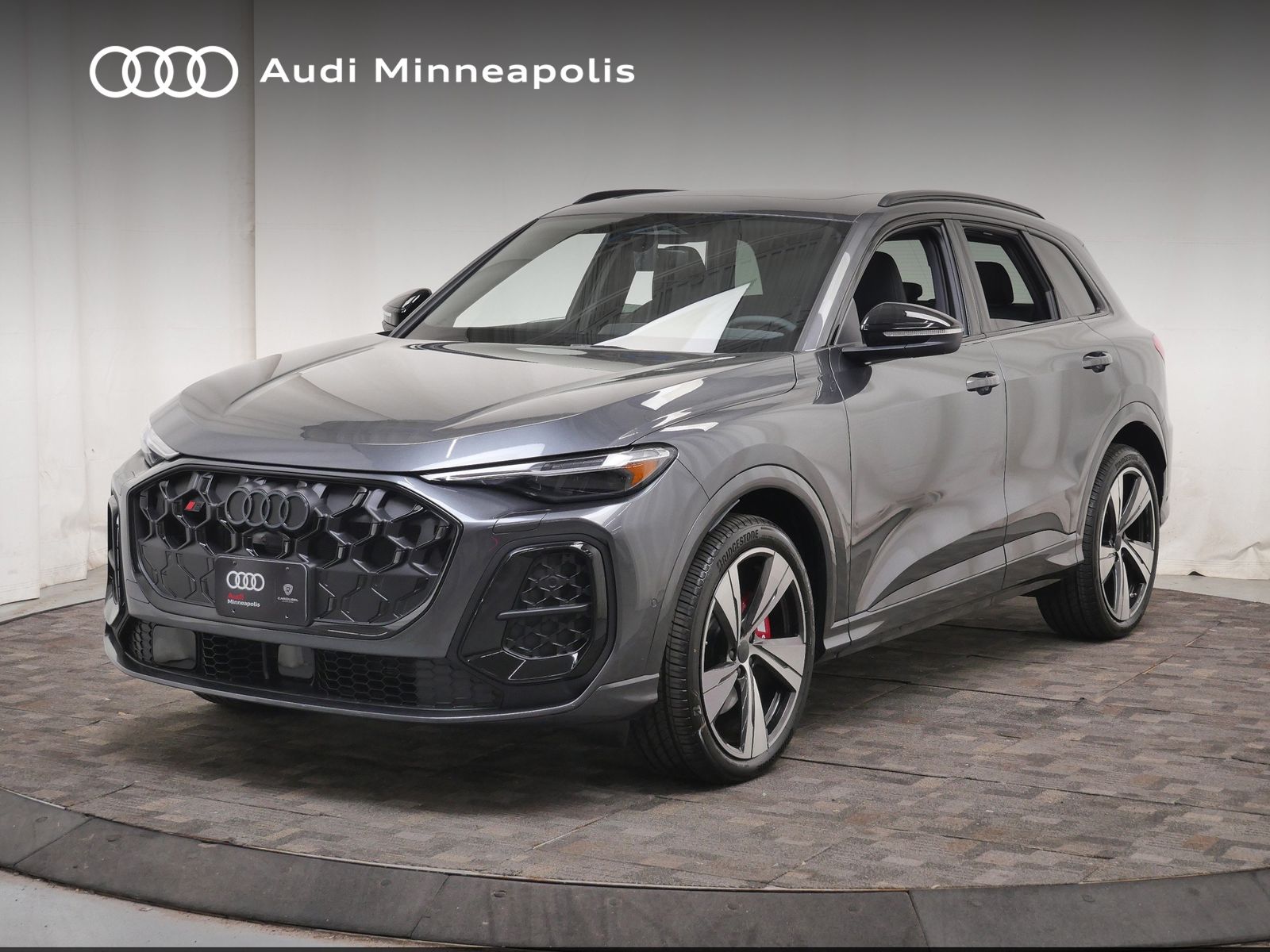 Daytona Gray Pearl Effect 2026 Audi SQ5 SUV / Crossover All-Wheel Drive 7-Speed Automatic