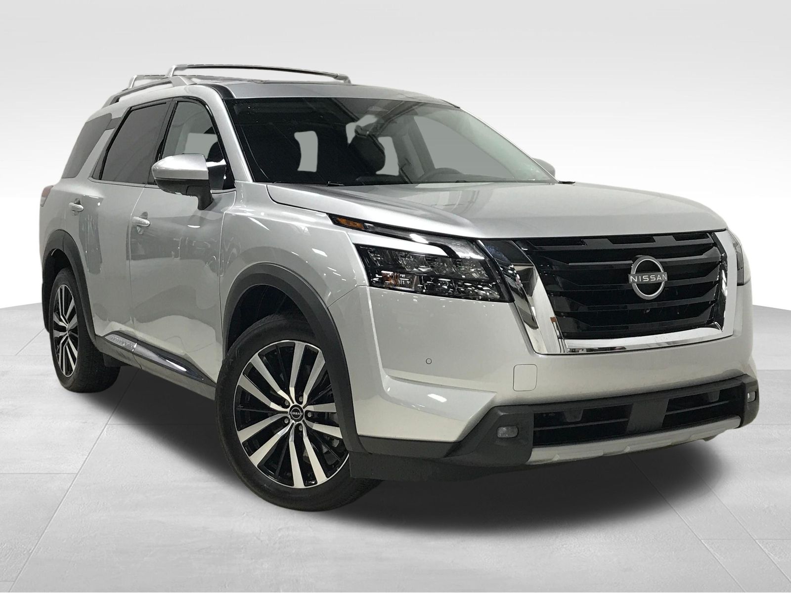 Brilliant Silver Metallic 2025 Nissan Pathfinder SUV / Crossover All-Wheel Drive 9-Speed Automatic