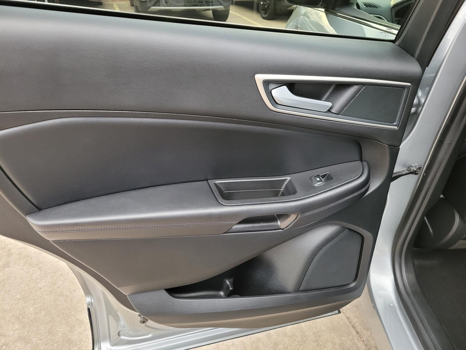 used 2024 Ford Edge car, priced at $26,990