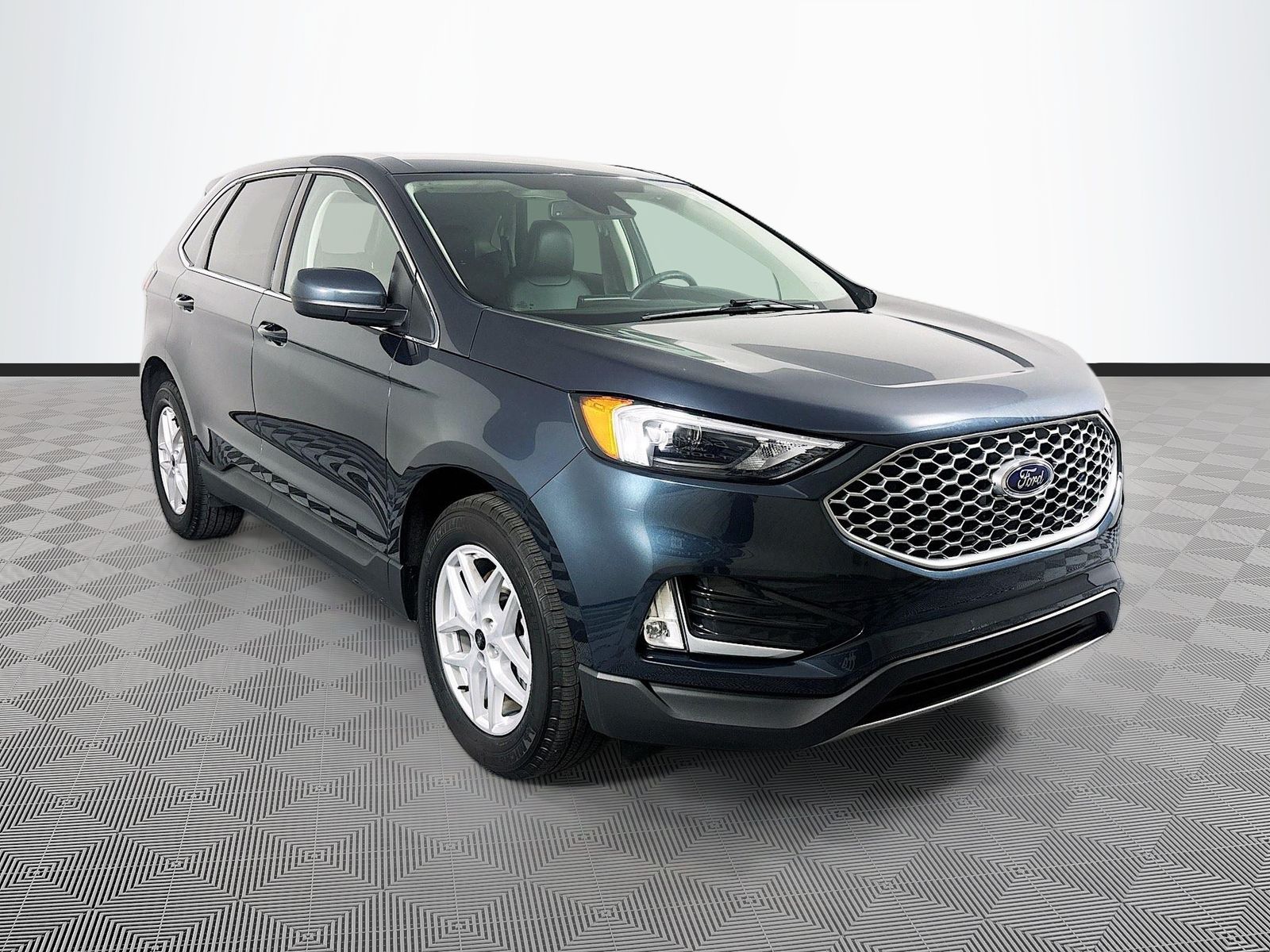Blue Metallic 2024 Ford Edge SEL AWD SUV / Crossover All-Wheel Drive 8-Speed Automatic
