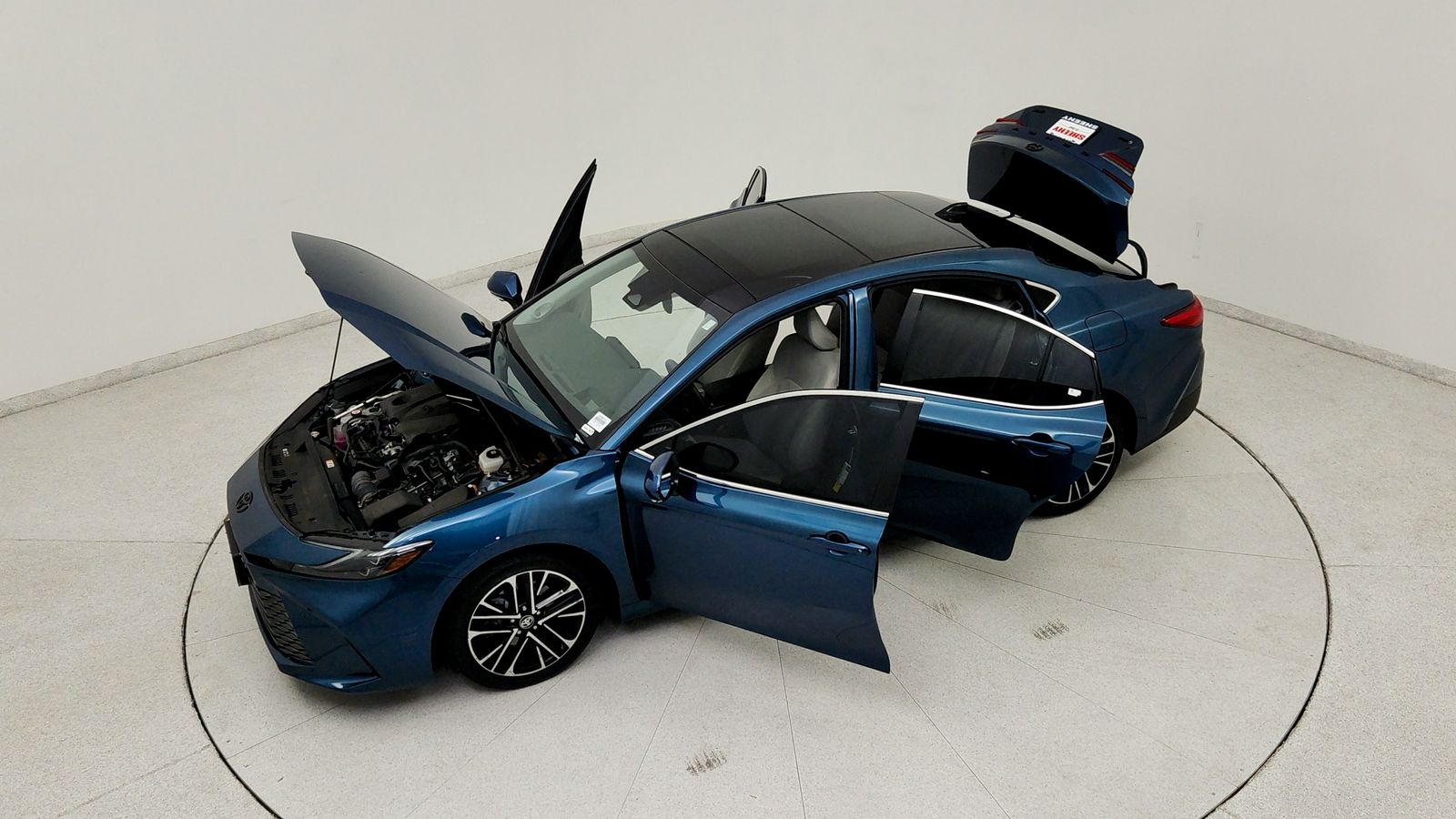 Used 2025  Toyota XLE image 20