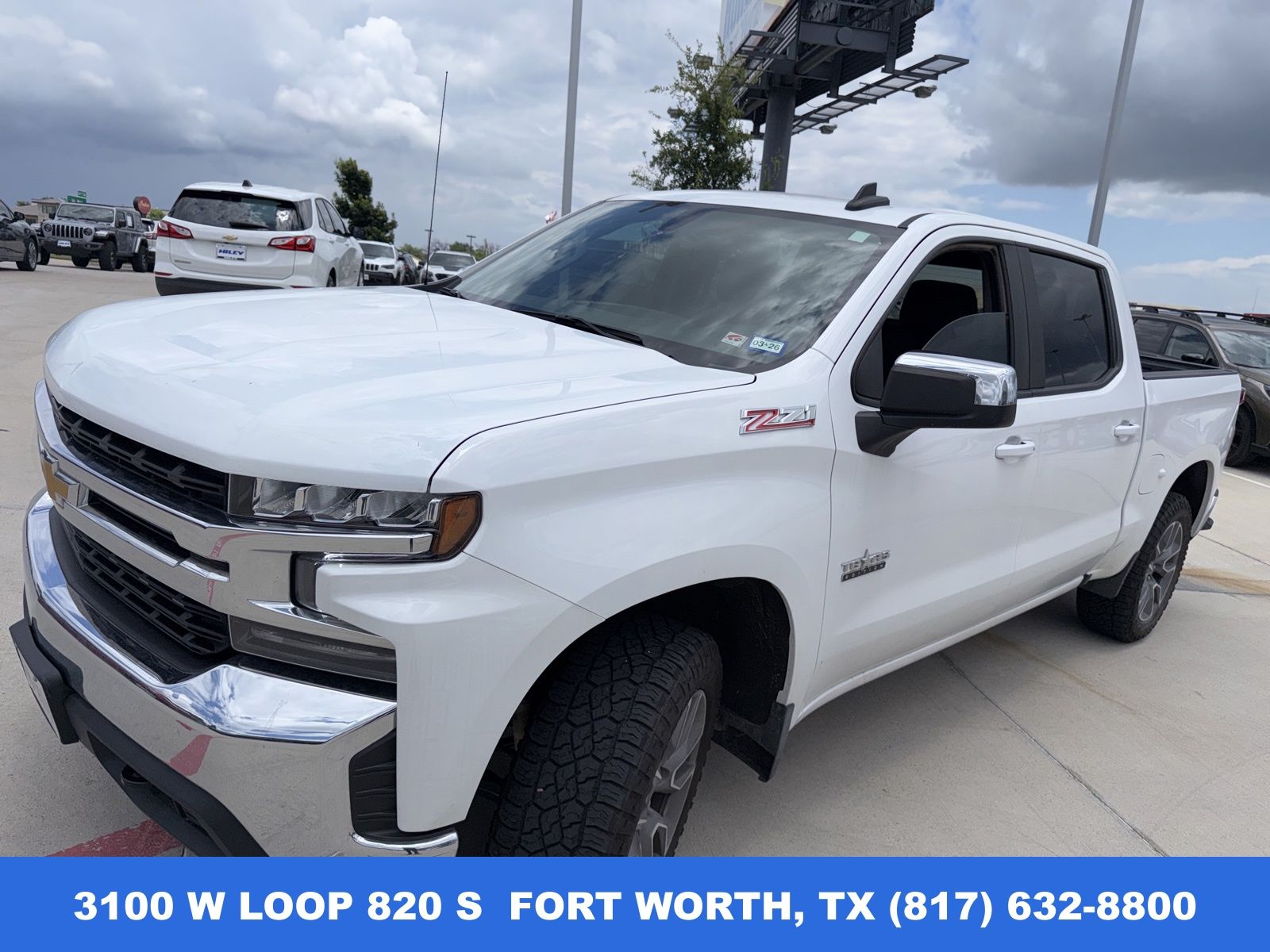 Summit White 2021 Chevrolet Silverado 1500 LT Crew Cab 4WD Pickup Truck Four-Wheel Drive 8-Speed Automatic