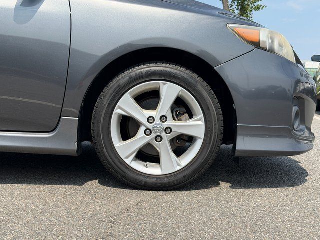 Used 2011 Magnetic Gray Metallic Toyota S image 26
