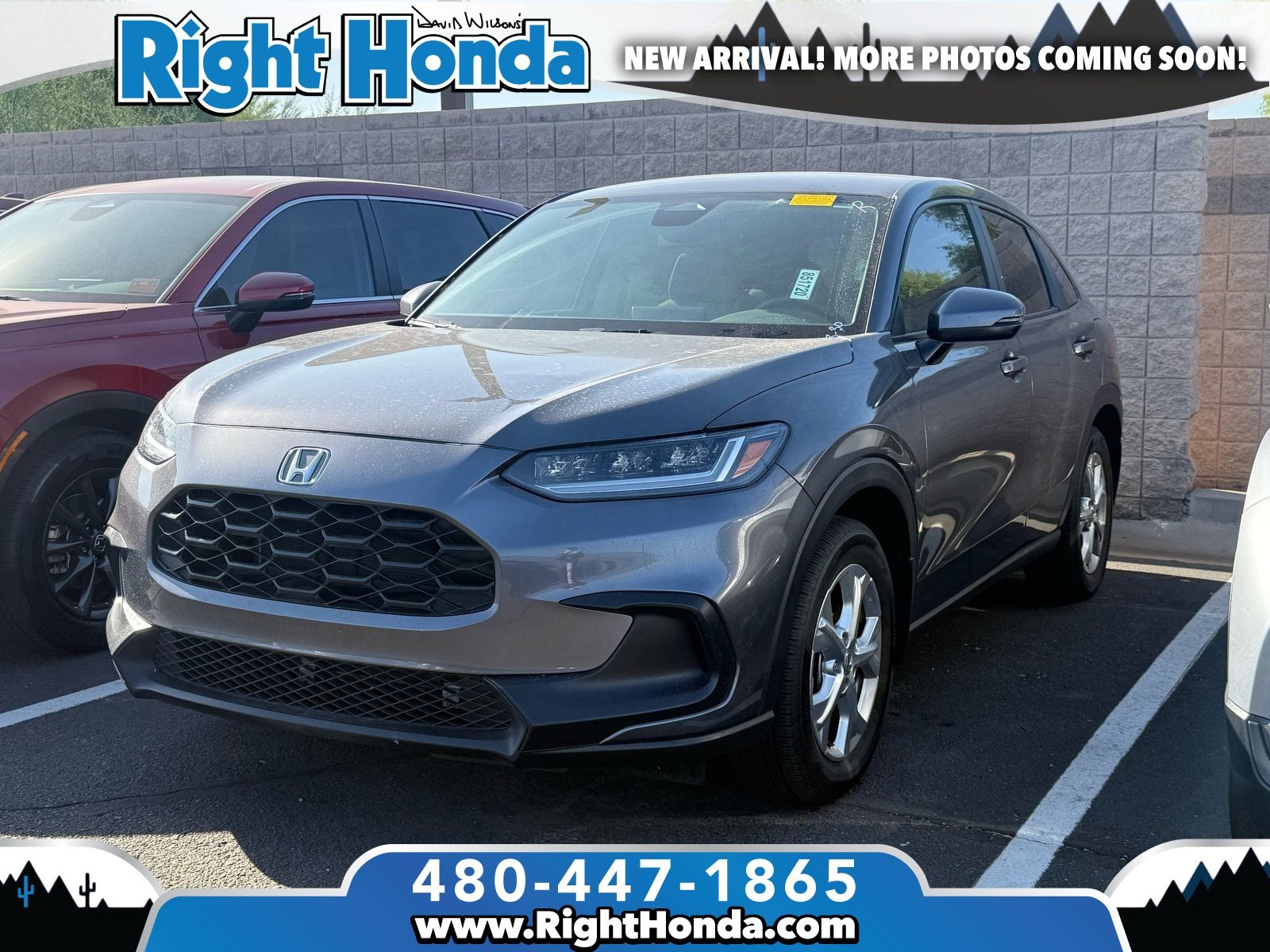 Gray 2024 Honda HR-V LX FWD SUV / Crossover Front-Wheel Drive Continuously Variable Transmission