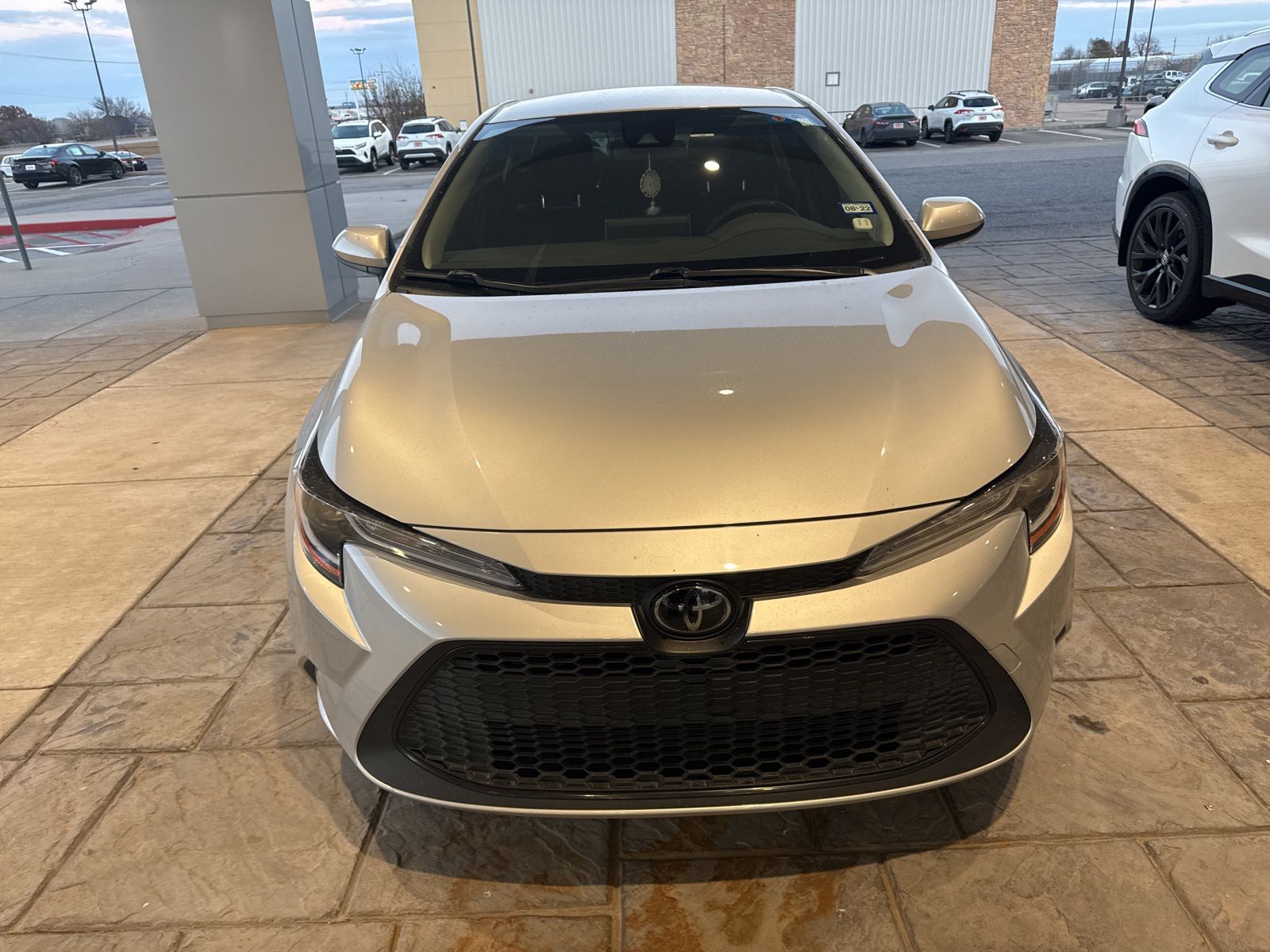 2021 Toyota Corolla LE 2