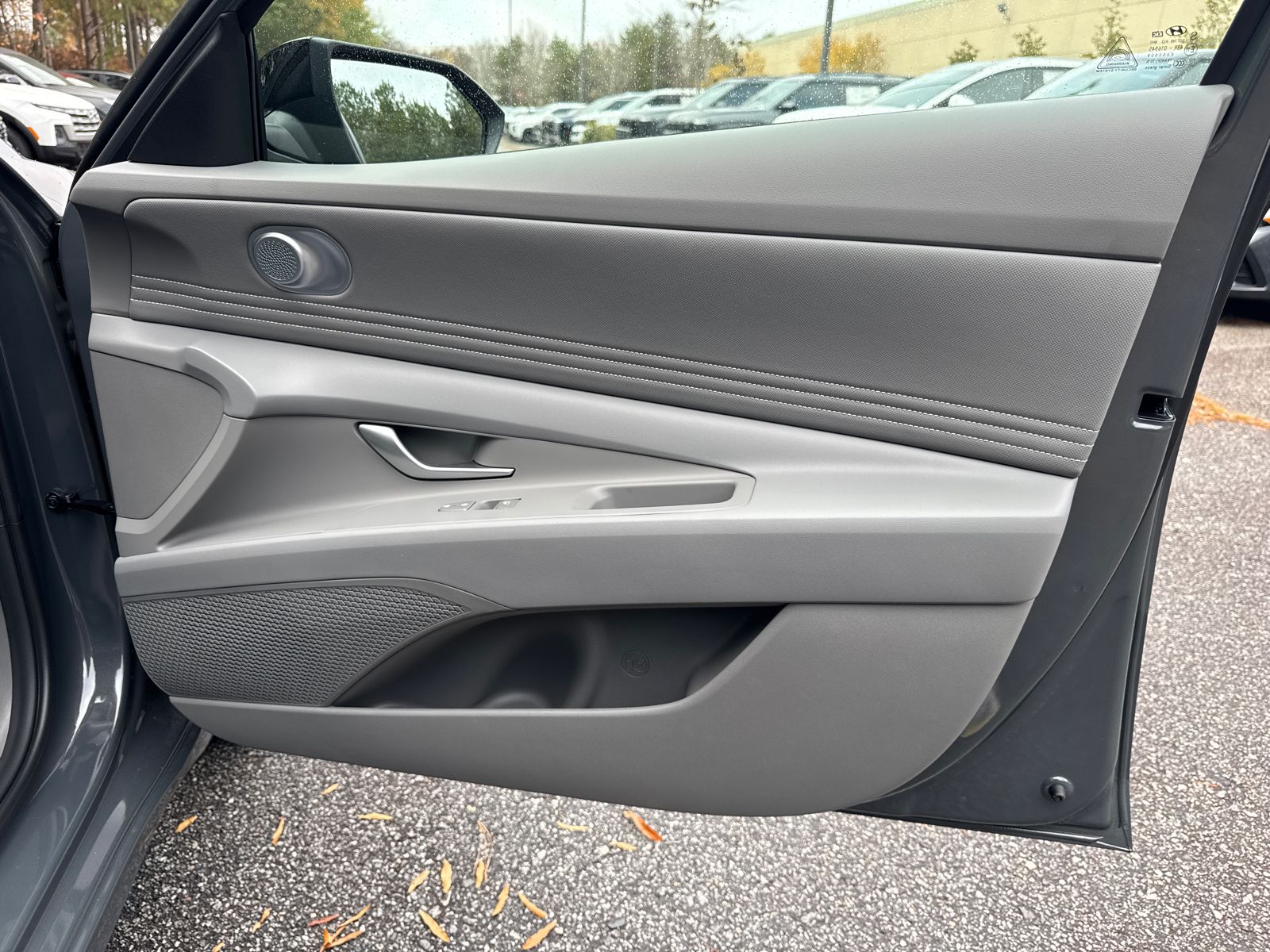 New 2026 Gray HYUNDAI SEL Sport image 15