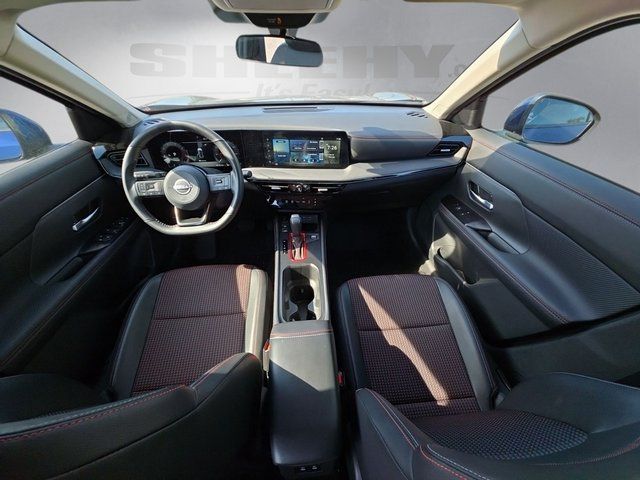Used 2025 Blue Nissan SR image 3