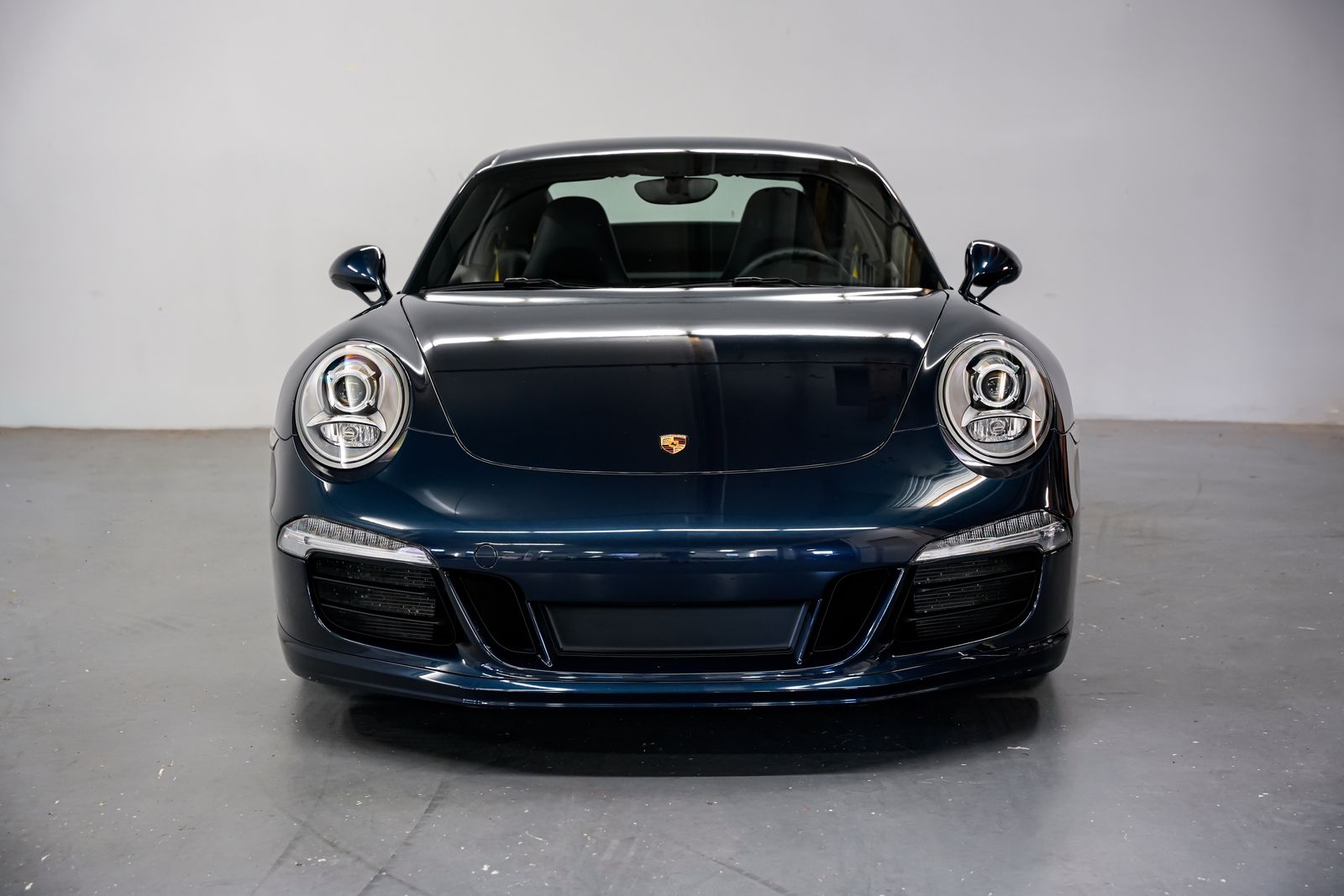 2014 Porsche 911 Carrera 4 — photo 4