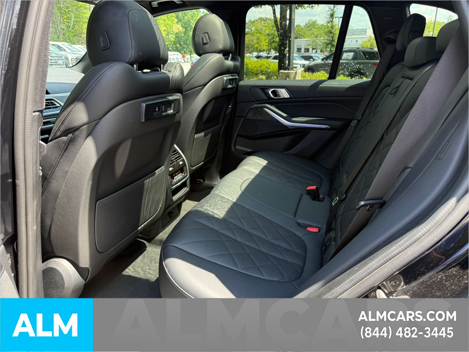 Used 2023 Black Sapphire Metallic BMW sDrive40i image 12