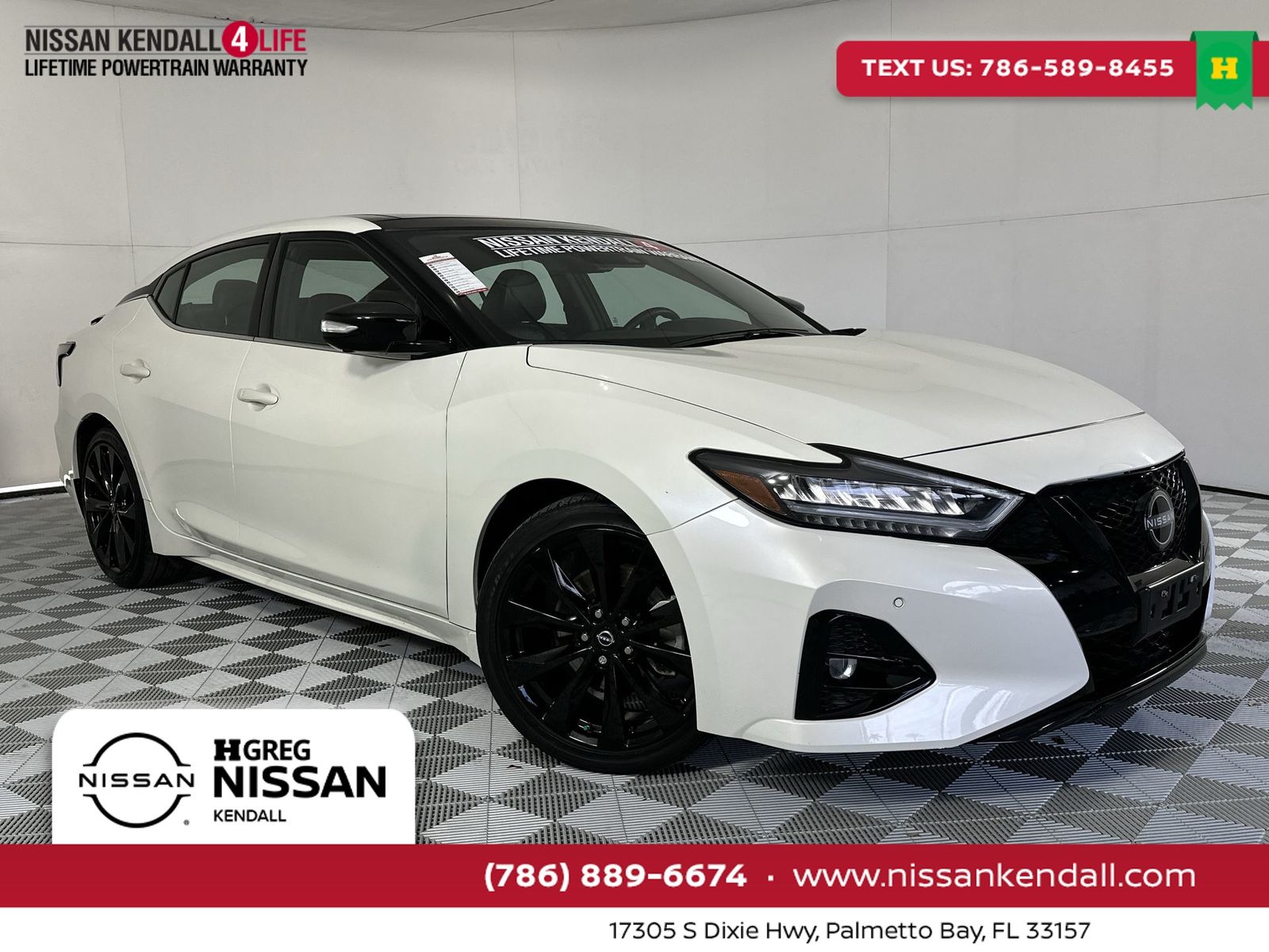 2023 Nissan Maxima SR FWD