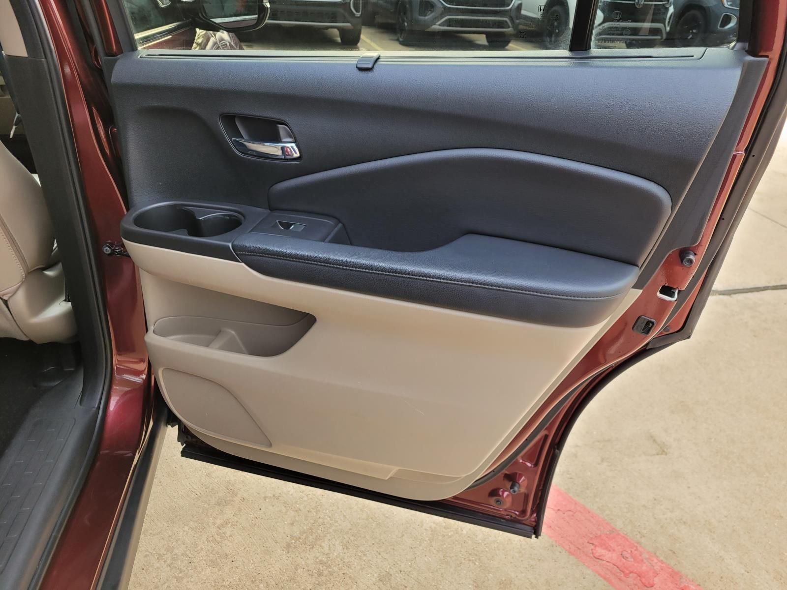 used 2022 Honda Pilot car, priced at $27,380