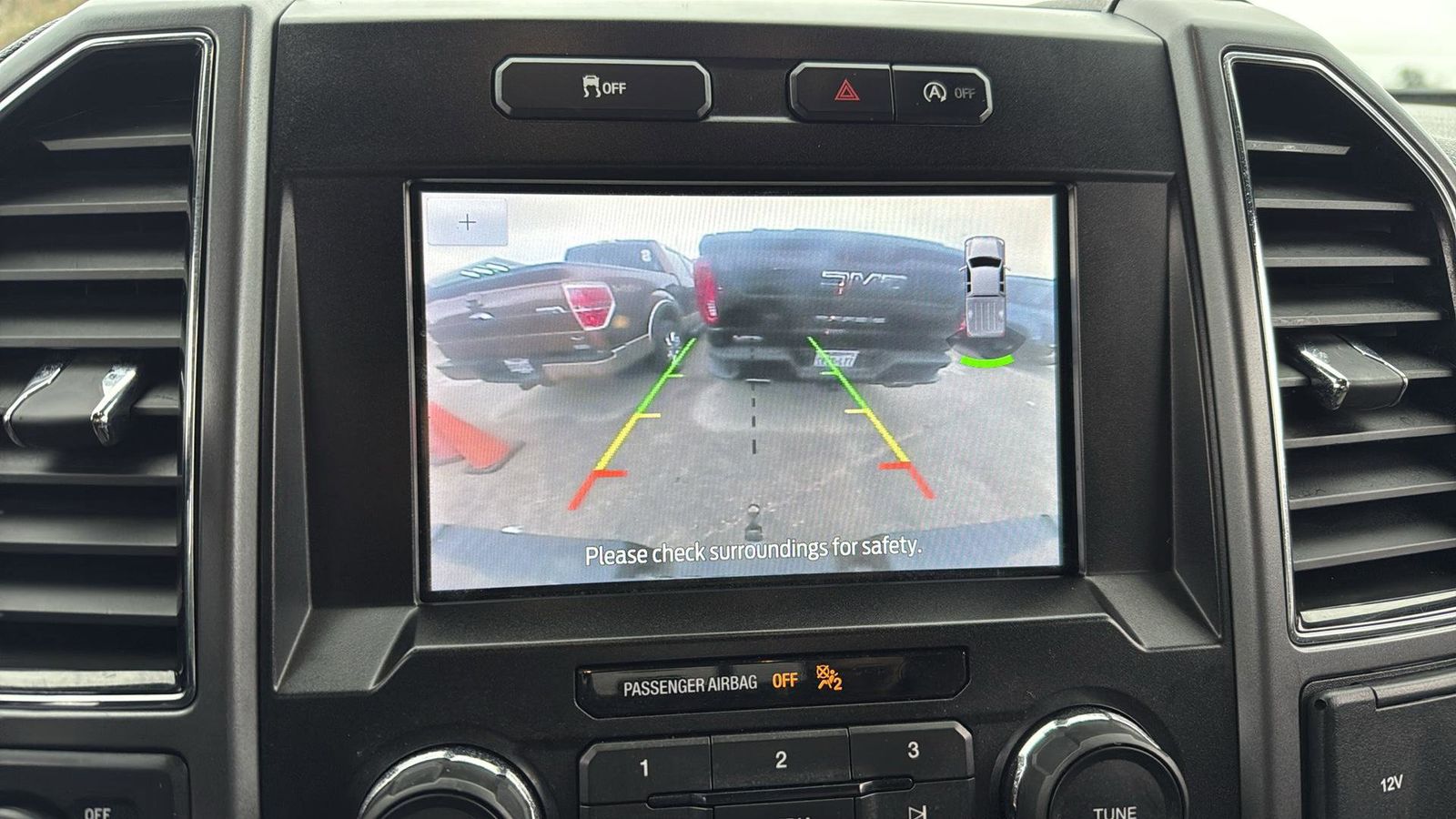 Used Car 2020 Ford F-150  Xlt For Sale Under $25,000 In Austin, Texas