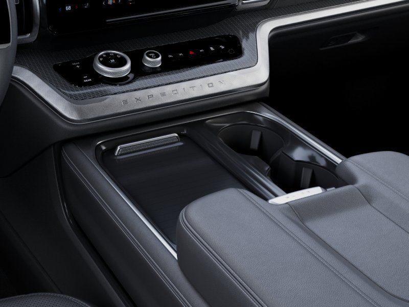 New 2027 Glacier Gray Metallic Tri-Coat Ford Platinum image 15