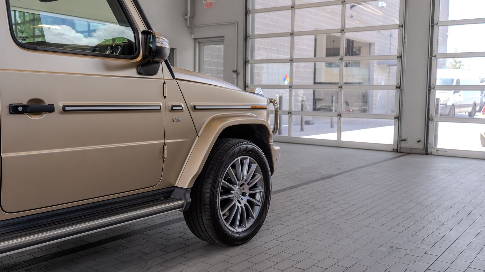 2023 Mercedes-Benz G-Class G 550 — full photo 29 of 33